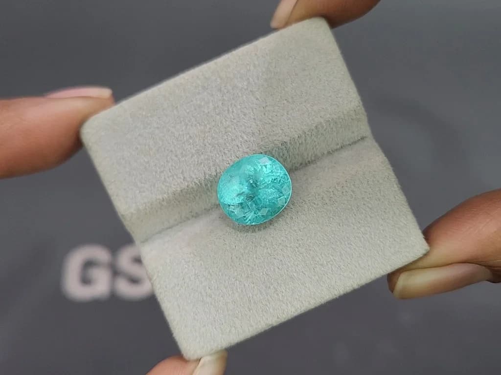 Neon blue Paraiba tourmaline in oval cut 6.00 carats, Africa ID 10835