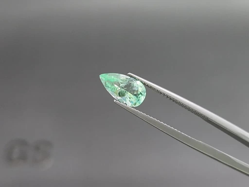 Paraiba tourmaline pear cut 1.65 carats, Mozambique ID 11035