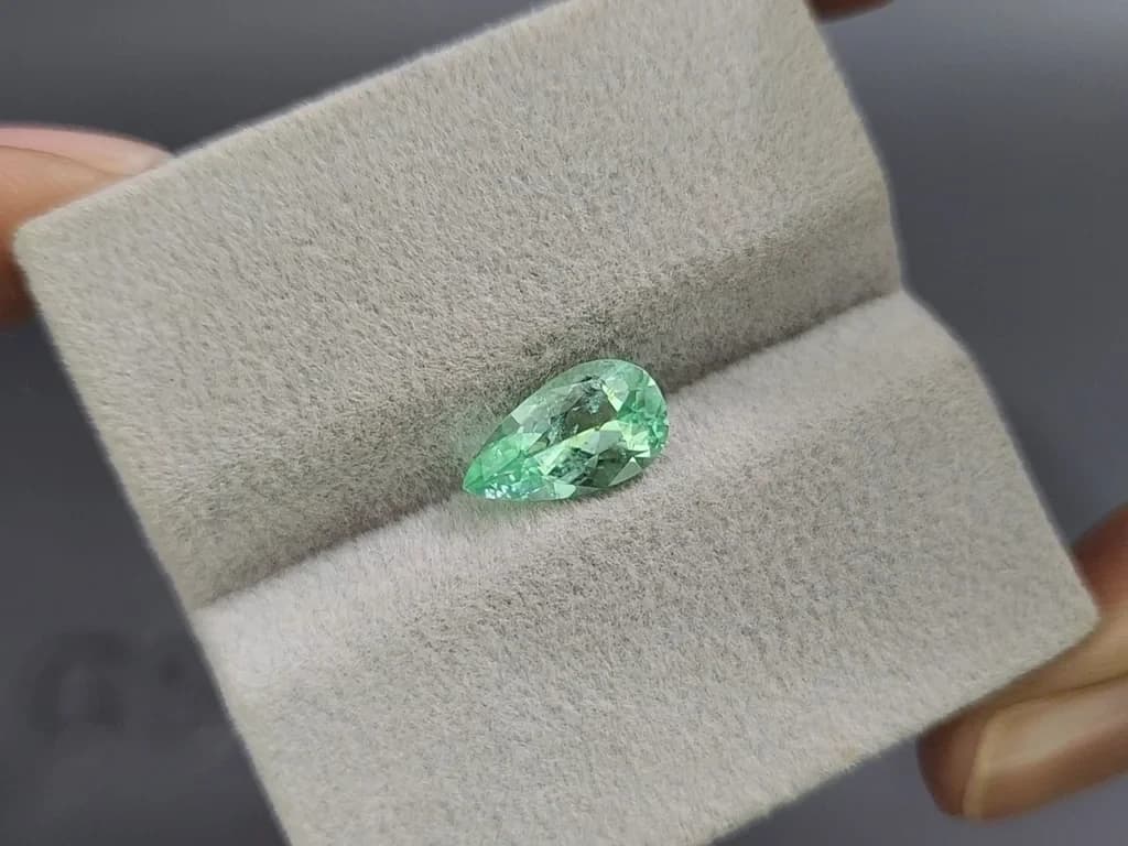 Paraiba tourmaline pear cut 1.65 carats, Mozambique ID 11035