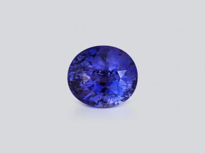Intense Blue sapphire in oval cut 8.81 carats, Sri Lanka ID 10817