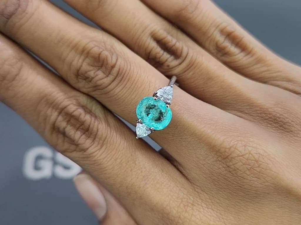 Neon blue Paraiba tourmaline in cushion cut 2.04 carats, Mozambique ID 10841