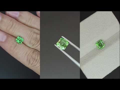 Tsavorite garnet asscher cut 1.08 carats, Tanzania ID 12117