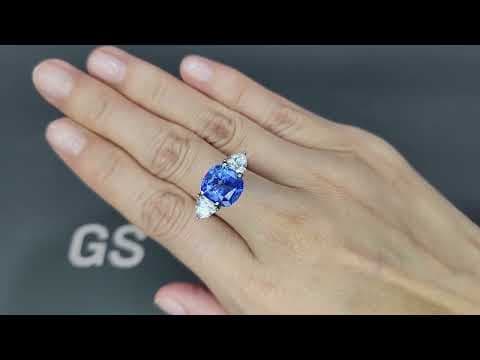 Blue sapphire cushion cut 6.07 carats, Sri Lanka ID 11424