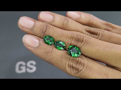 Set of Vibrant Vivid Green tsavorite garnets in oval cut 8.18 carats, Africa ID 10795