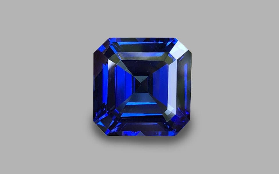 Tanzanite - 16.75 ct