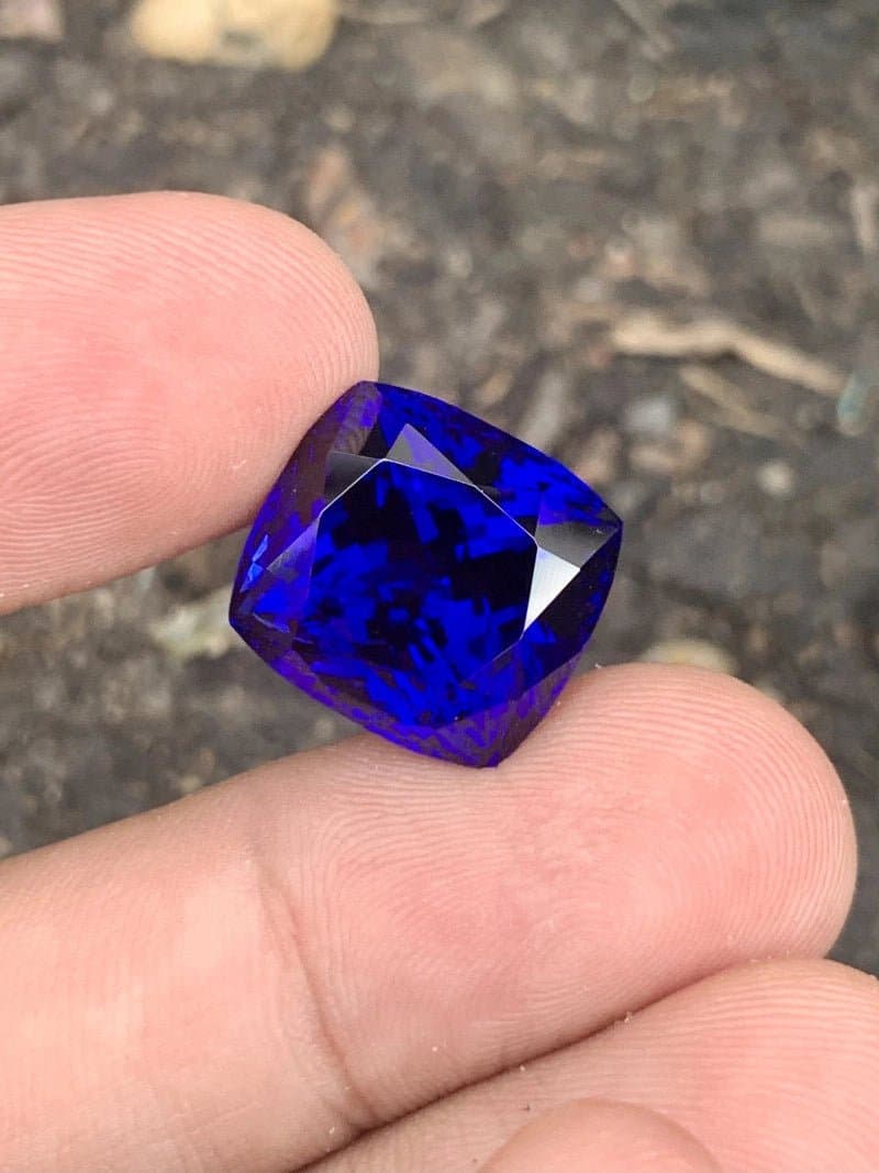 Tanzanite - 26.05 ct