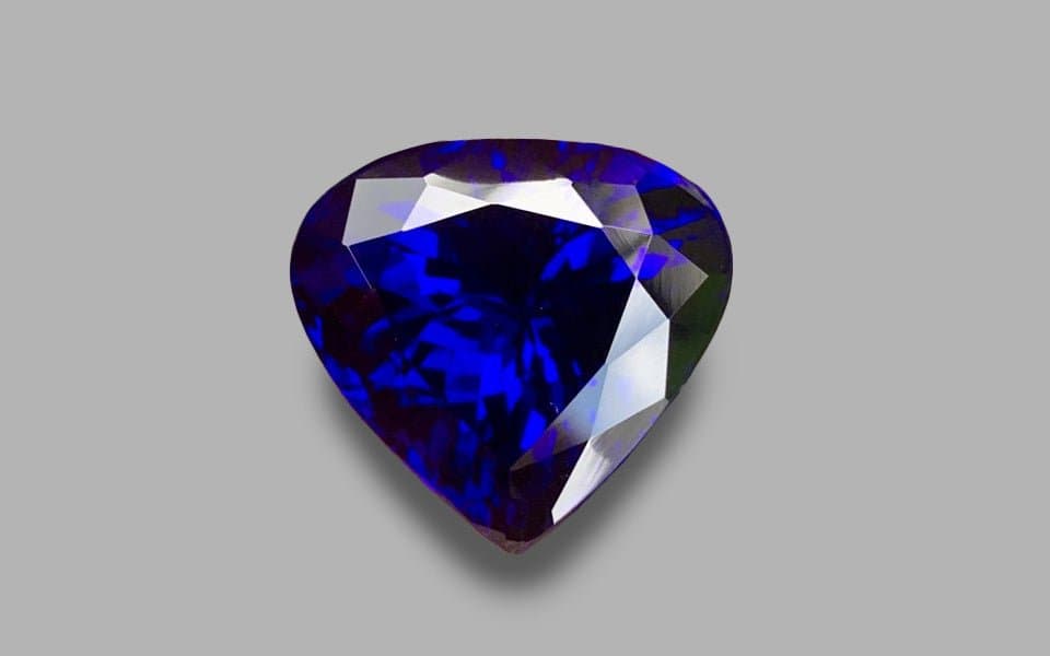 Tanzanite - 30.98 ct