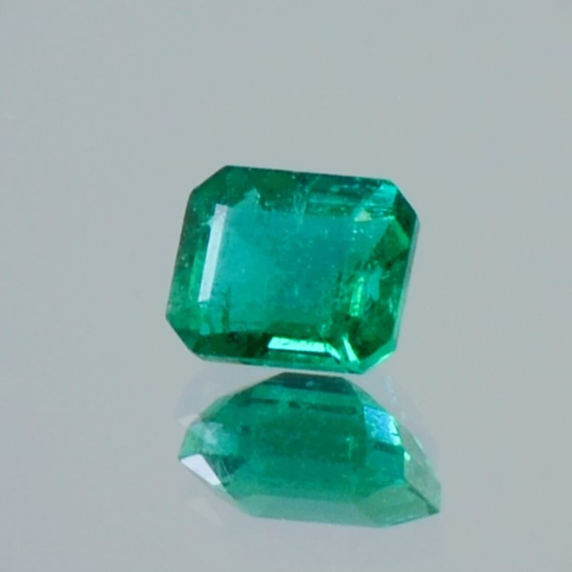 YOUR TRUSTFUL SOURCE FOR CERTIFIED DIAMONDS & GEMSTONES