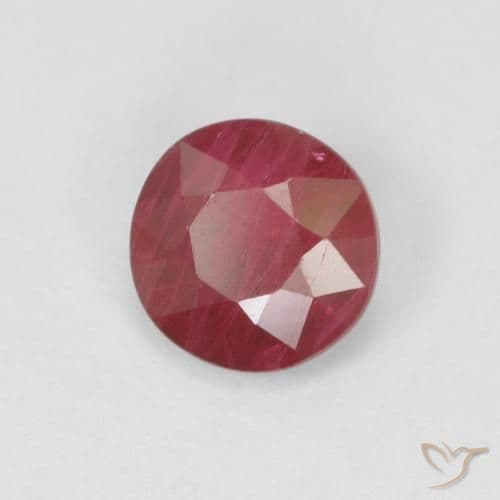 0.87ct Natural Red Ruby, Round Cut, 5.62 mm