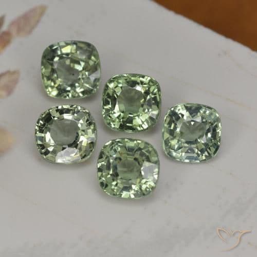 0.54ct Medium Green Sapphire, Cushion Cut, 4.3x4.2 mm