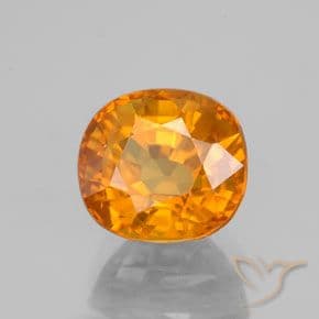 3.53ct Natural Apricot Orange Sapphire, Oval Cut, 8.6x7.8 mm