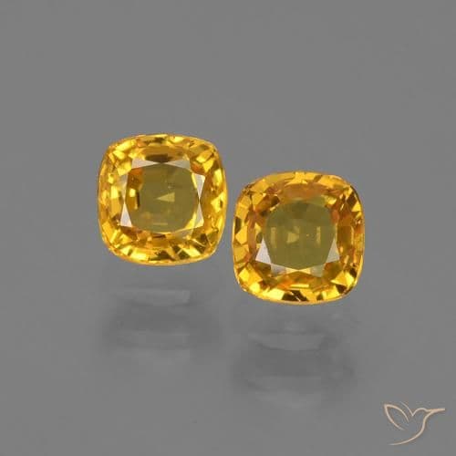 5.00ct Medium-Light Orange Sapphire, Cushion Cut, 9.8x8.9 mm