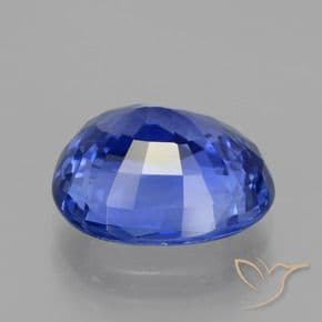5.67ct Cornflower Blue Sapphire, Oval Cut, 11.2x9.9 mm