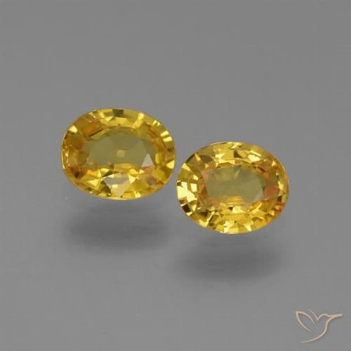 0.75ct Natural Orange-Gold Sapphire, Oval Cut, 6.1x5 mm