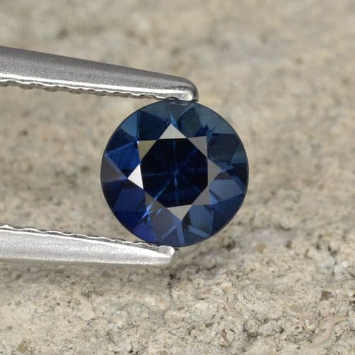 0.64ct Natural Navy Blue Sapphire, Round Cut, 5.11 mm