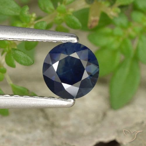 0.55ct Natural Royal Blue Sapphire, Round Cut, 5.00 mm
