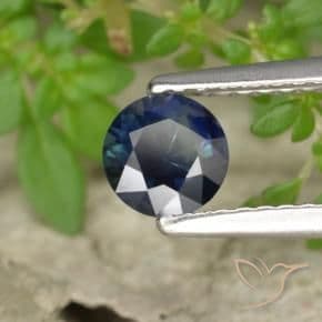 0.55ct Natural Royal Blue Sapphire, Round Cut, 5.00 mm