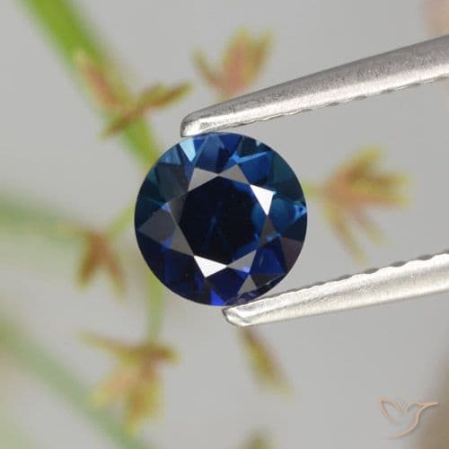 0.62ct Natural Navy Blue Sapphire, Round Cut, 5.11 mm