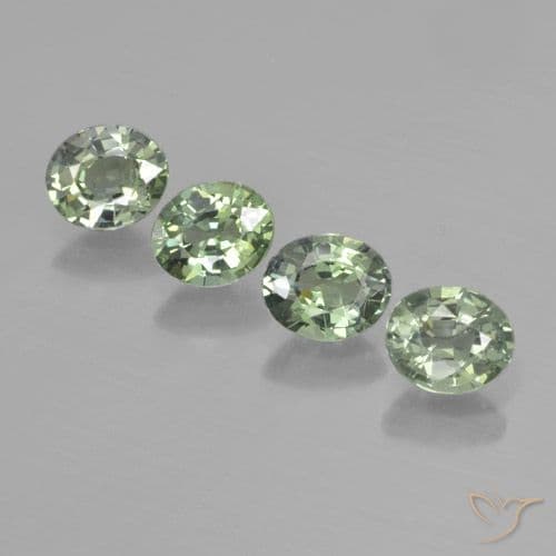 2.92ct Light Forest Green Sapphire, Oval Cut, 6x4.9 mm