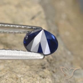 0.64ct Natural Navy Blue Sapphire, Round Cut, 5.18 mm