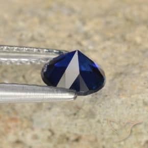 0.68ct Natural Deep Blue Sapphire, Round Cut, 5.37 mm