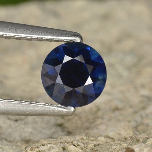 0.71ct Natural Dark Blue Sapphire, Round Cut, 5.20 mm