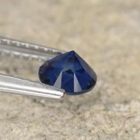 0.69ct Natural Navy Blue Sapphire, Round Cut, 5.20 mm