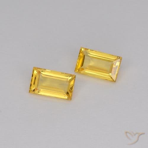 0.75ct Natural Golden Sapphire, Baguette, 5x3 mm