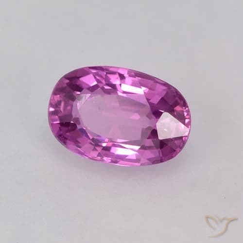 0.85ct Natural Bright Magenta Sapphire, Oval Cut, 6.5x4.3 mm