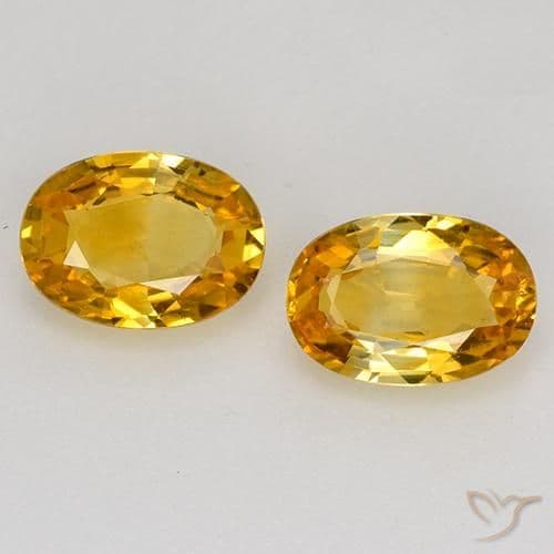 0.67ct Deep Orange-Gold Sapphire, Oval Cut, 6.5x4.3 mm