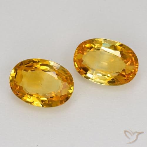 1.26ct Deep Golden Orange Sapphire, Oval Cut, 6.3x4.3 mm