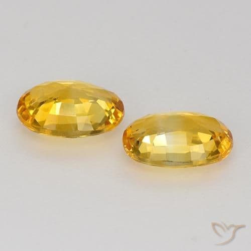 1.26ct Deep Golden Orange Sapphire, Oval Cut, 6.3x4.3 mm