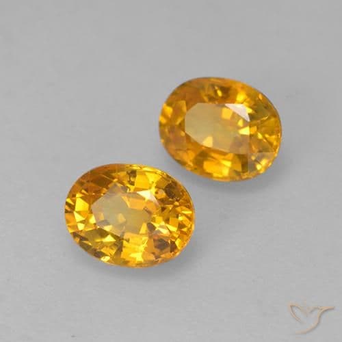 1.13ct Natural Apricot Orange Sapphire, Oval Cut, 5.3x4.1 mm