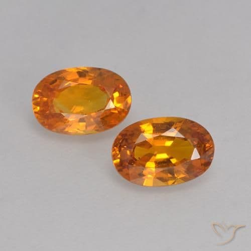 0.55ct Natural Reddish Orange Sapphire, Oval Cut, 6.1x4.1 mm