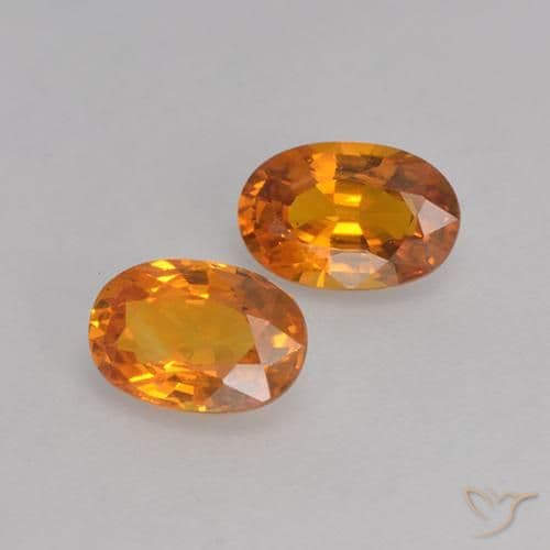 1.36ct Natural Apricot Orange Sapphire, Oval Cut, 6.3x4.2 mm