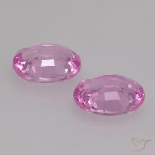 0.80ct Bright Pinkish Purple Sapphire, Oval Cut, 4.9x4 mm