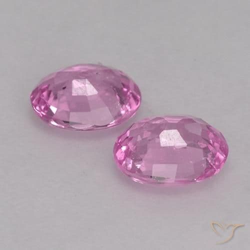 0.82ct Bright Pinkish Purple Sapphire, Oval Cut, 5x4.1 mm