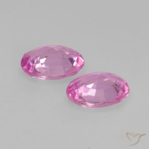 0.64ct Bright Pinkish Purple Sapphire, Oval Cut, 4.9x3.9 mm