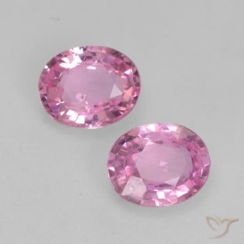 0.76ct Light Reddish Purple Sapphire, Oval Cut, 4.9x4 mm