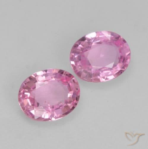 0.76ct Light Reddish Purple Sapphire, Oval Cut, 4.9x4 mm