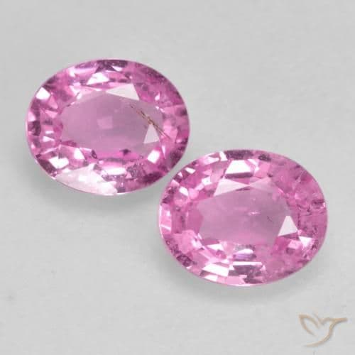 0.42ct Natural Magenta Pink Sapphire, Oval Cut, 5x4.2 mm