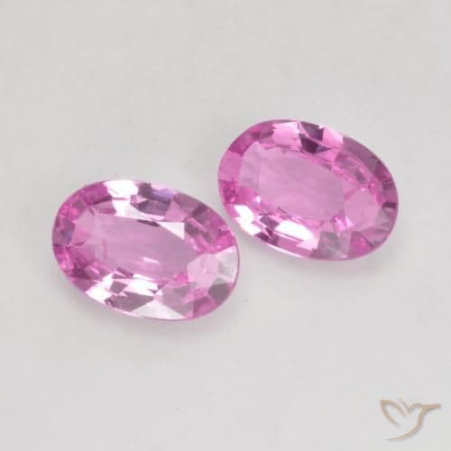 1.15ct Bright Pinkish Purple Sapphire, Oval Cut, 6.3x4.4 mm