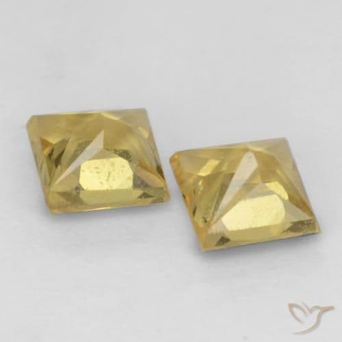 0.56ct Natural Golden Sapphire, Square, 3.5x3.4 mm
