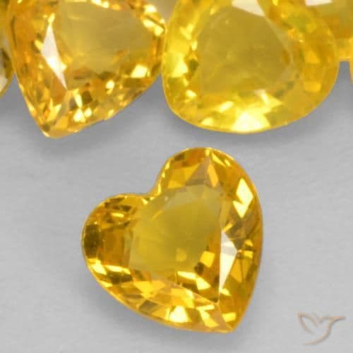 0.44ct Natural Golden Sapphire, Heart Shape, 4.4x4.3 mm