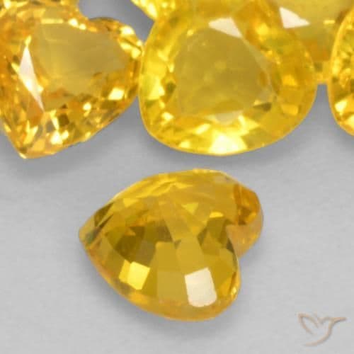 0.44ct Natural Golden Sapphire, Heart Shape, 4.4x4.3 mm