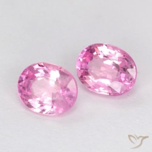 0.90ct Natural Medium Pink Sapphire, Oval Cut, 5.1x4 mm