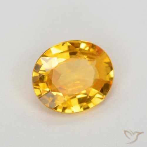 0.64ct Natural Medium Gold Sapphire, Oval Cut, 6.1x5.2 mm
