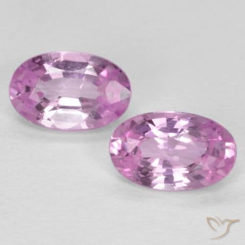 0.56ct Medium-Light Purple Sapphire, Oval Cut, 4.8x3.1 mm