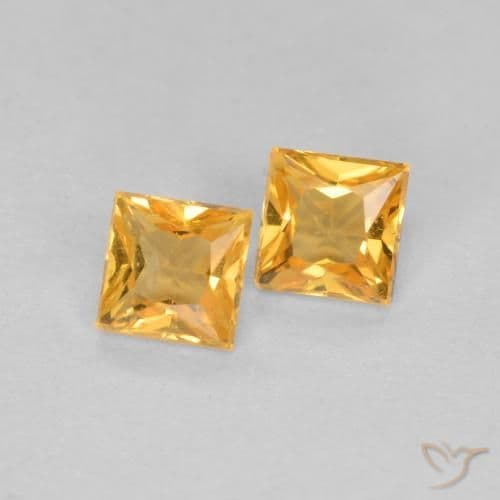 0.51ct Natural Orange-Gold Sapphire, Square, 3.3x3.3 mm