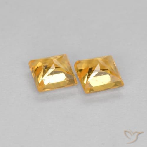 0.51ct Natural Orange-Gold Sapphire, Square, 3.3x3.3 mm